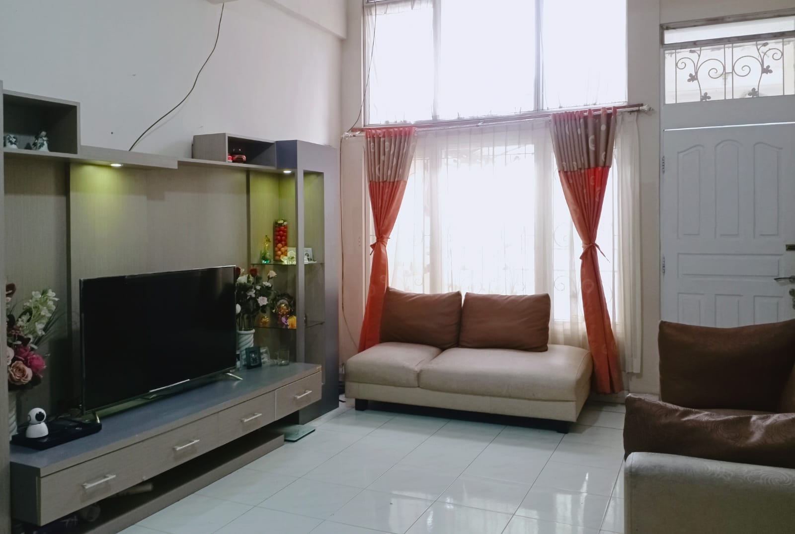 Rumah Mewah 2 Lantai Sanggar Hurip Buahbatu Bandung