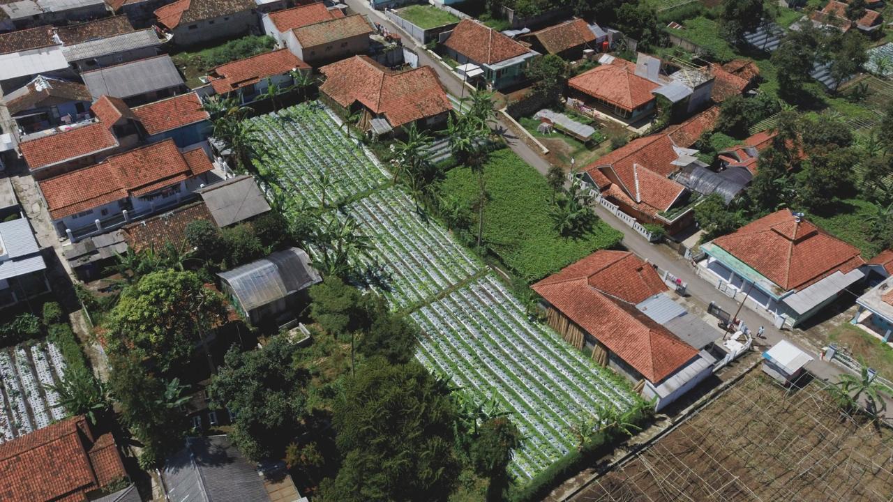 Hamparan Lahan 932 m2 Kertawangi